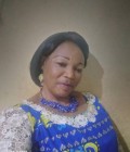 Rencontre Femme Cameroun à Yaoundé  : Appolonie, 51 ans